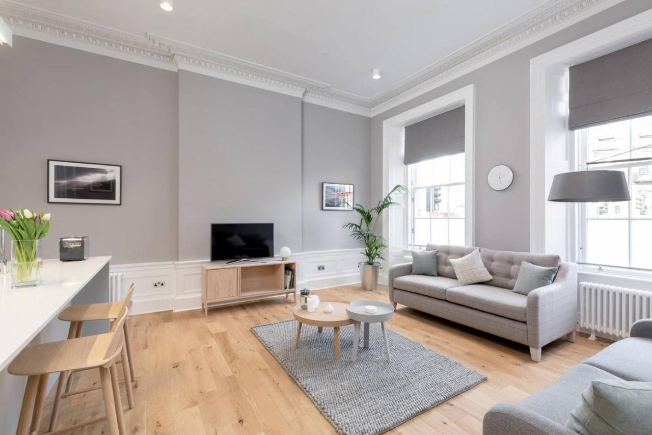 אדינבורו Joivy Spacious And Bright 1Bed Apt, Short Walk From Princes Street מראה חיצוני תמונה